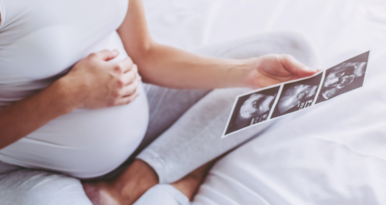 Dolce attesa: la salute della donna in gravidanza